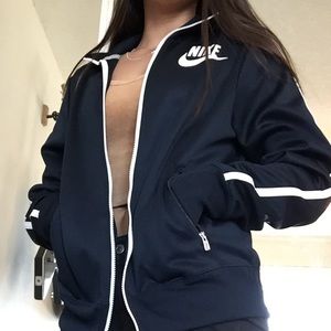Black nike jacket